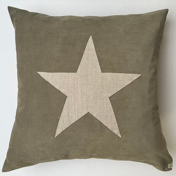 Star Cushion (needle cord)